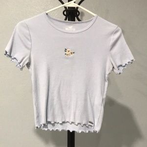 baby blue lettuce trim tee